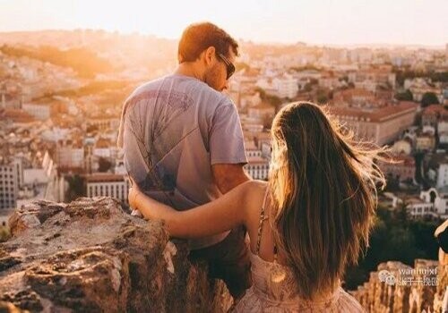 [上海出轨取证]感情问题在线咨询专家应该联系谁？